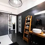 Design 5 Stelle Apartment Novara