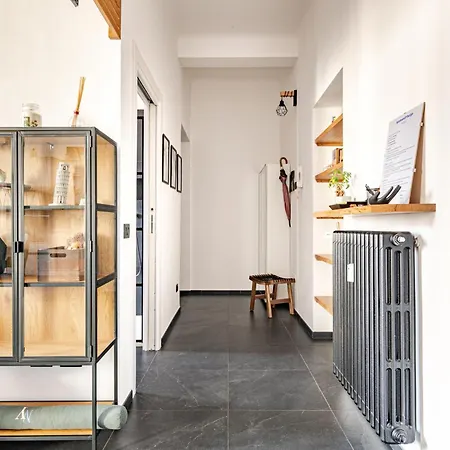 Design 5 Stelle Novara