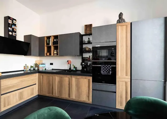 Design 5 Stelle Novara